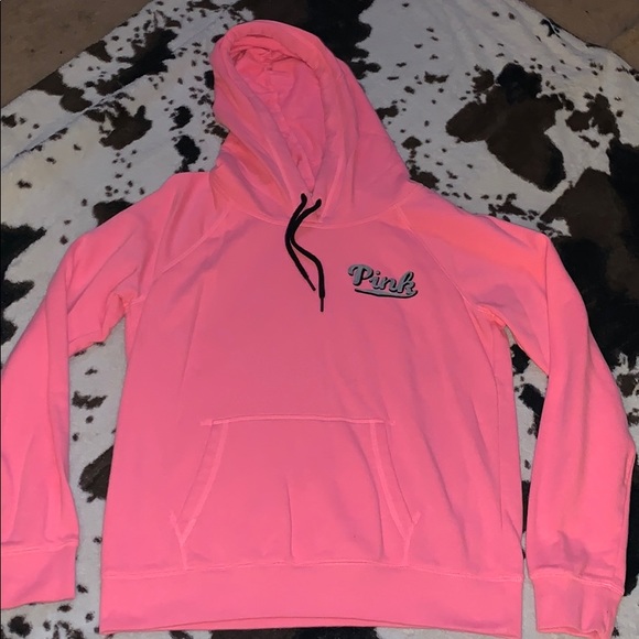 PINK Victoria's Secret Tops - NWOT vs Pink hoodie